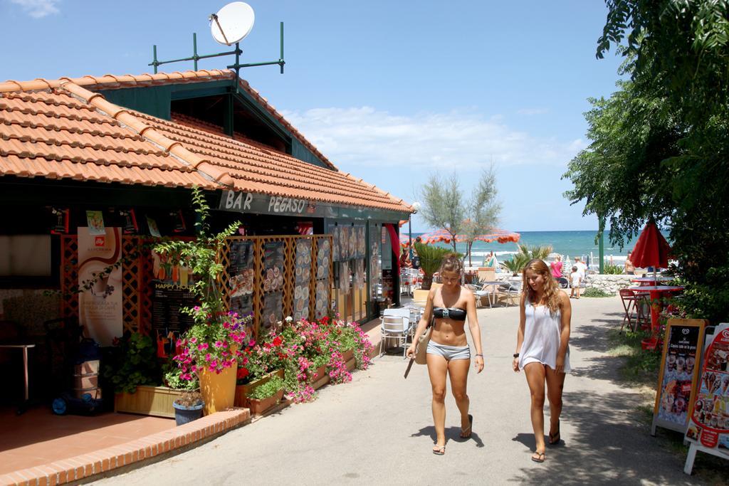 Centro Turistico San Nicola Hotel Peschici Bagian luar foto